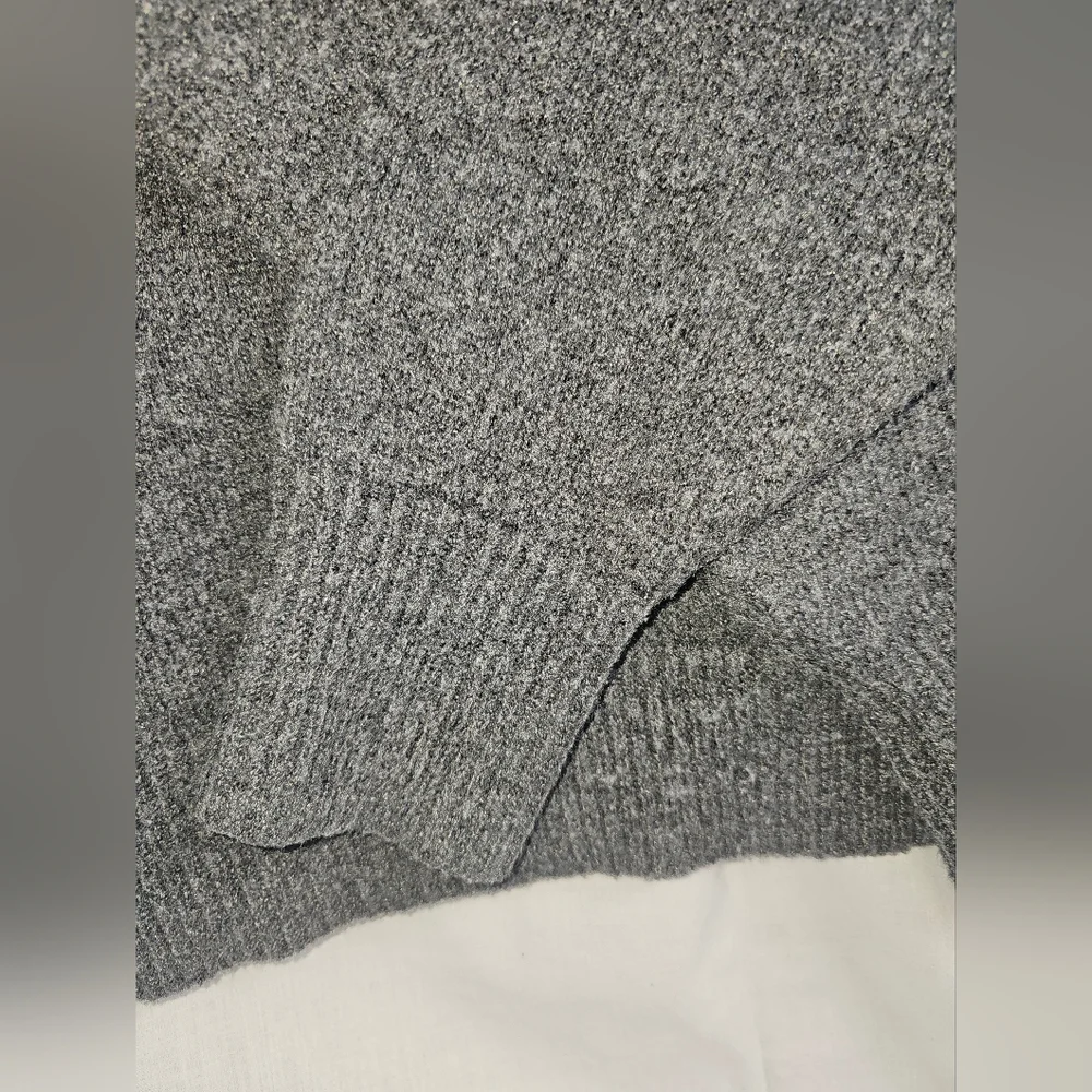 Vintage 90s Guess Originals Jans Sweater in Marled Grey Heather - Picture 5 of 9